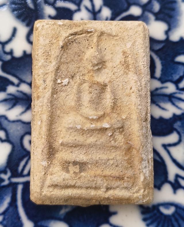 พระสมเด็จวัดระฆังพิมพ์ใหญ่ค่ะ