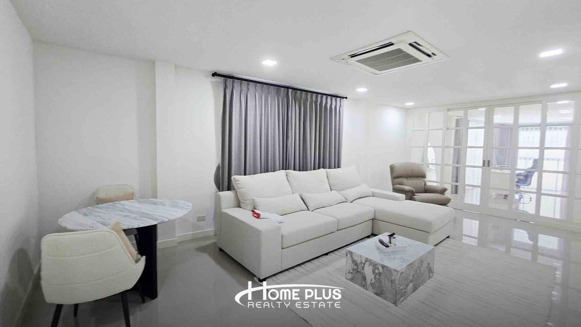 ขายโฮมออฟฟิศ 4 ชั้น เดอะ บลิซ แอท ทเวนตี้ไฟว์ (The Blisz @ Twenty-Five) 9