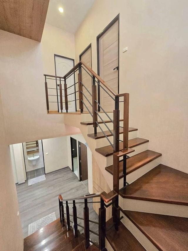 หมู่บ้านเปี่ยมสุข บ้านกล้วย  บ้านเดี่ยวสองชั้น 2 ชั้น ตกแต่งสไตล์ Modern  Luxury  พร้อม  Built-in Furniture ดีไซน์แบบจัดเต็ม 16