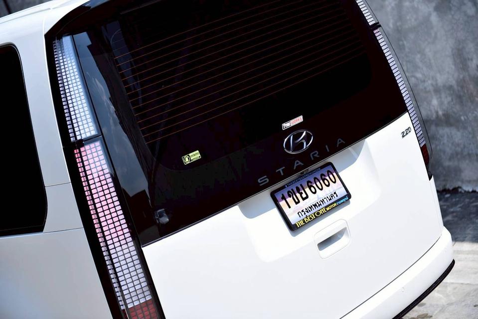 2023 แท้ HYUNDAI STARIA 2.2 Diesel Premium AT รถสวยใช้น้อยมากๆ สภาพป้ายแดง รูปที่ 10