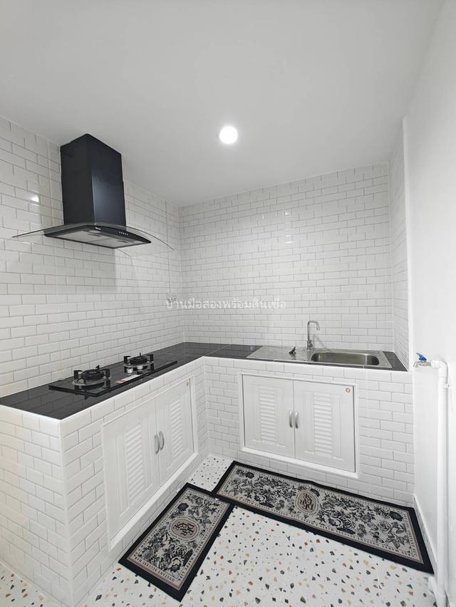 หมู่บ้านรินทิชา ซอยร่มเกล้า 6 8