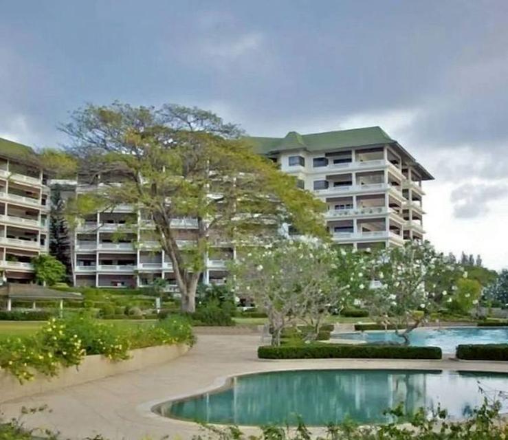 Peace of Mind Beachfront for rent Living at Na Jomtien, Pattaya 1