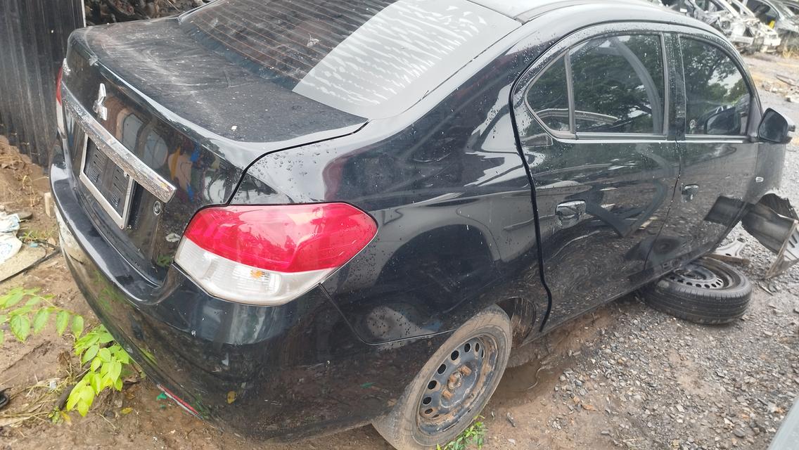 แยกอะไหล่แอททราจ  0638052894 3