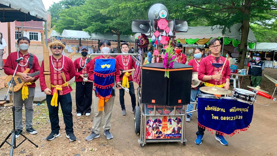 ดนตรีแห่เทียน รับจ้างดนตรีแห่เทียน บริการดนตรีแห่เทียน แห่กฐิน แห่ผ้าป่า 4