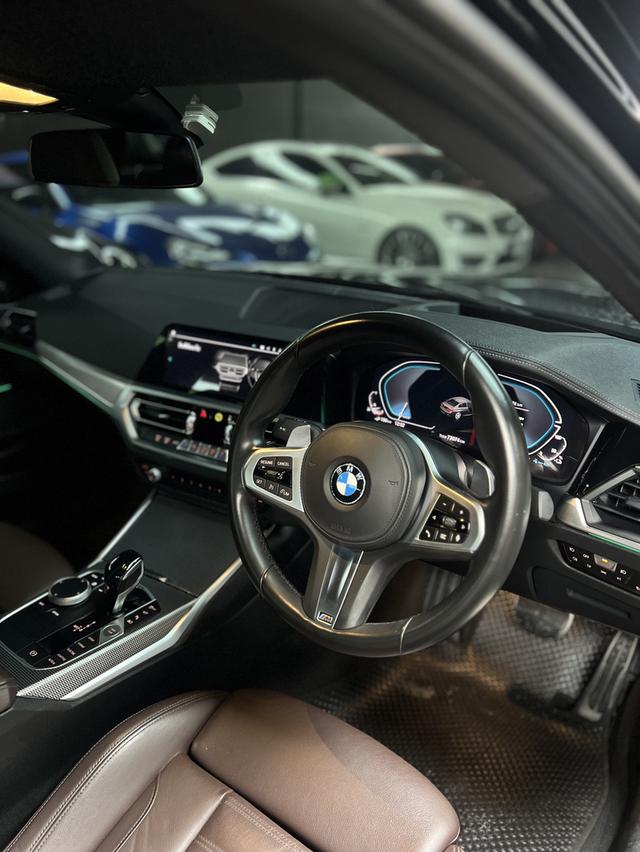 BMW 330e M Sport