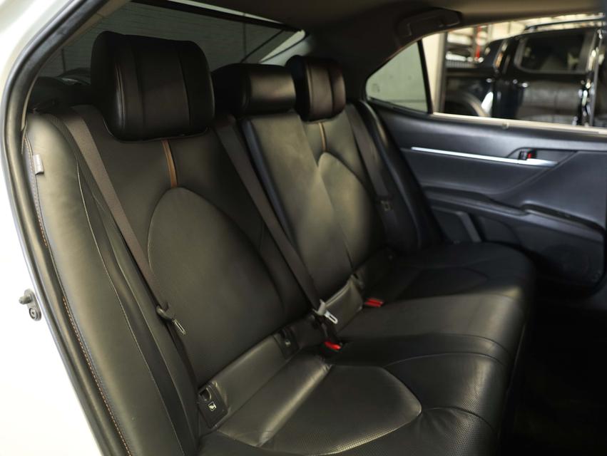 2022 Toyota CAMRY 2.5 (ปี 18-24) HEV Premium Luxury Sedan AT รูปที่ 19