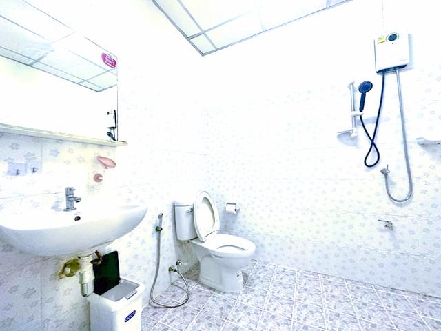 รามคำแหง18-24 3-4นอน พระราม9 300ม. กรุงเทพกรีฑา ยินดีต้อนรับชาวต่างชาติ ให้เช่าบ้านเดี่ยวใหญ่ 40ตร.ว. 200ตร.ม.2น้ำ ตรงข้ 7