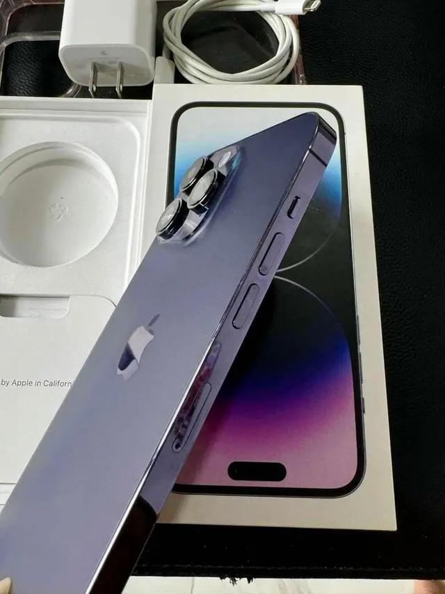 พร้อมขาย iPhone 16 Pro Max สภาพดี 2