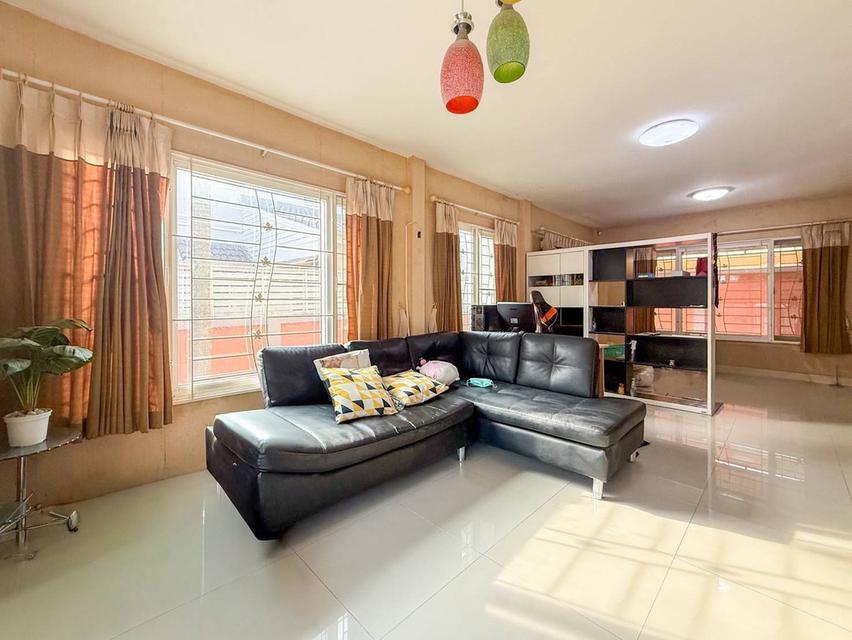 บ้านเดี่ยว หมู่บ้านเพอร์เฟคพาร์คสุวรรณภูมิ เฟส 1 52 ตว. 3