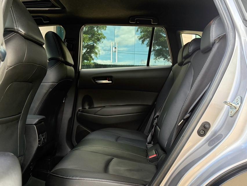 2021 Toyota CROSS HYBRID PREMIUM SAFETY รถมือเดียว 70,000 กม เลขไมล์แท้ เข้าศูนย์ตามระยะ รถไม่มีอุบัติเหตุครับ 14