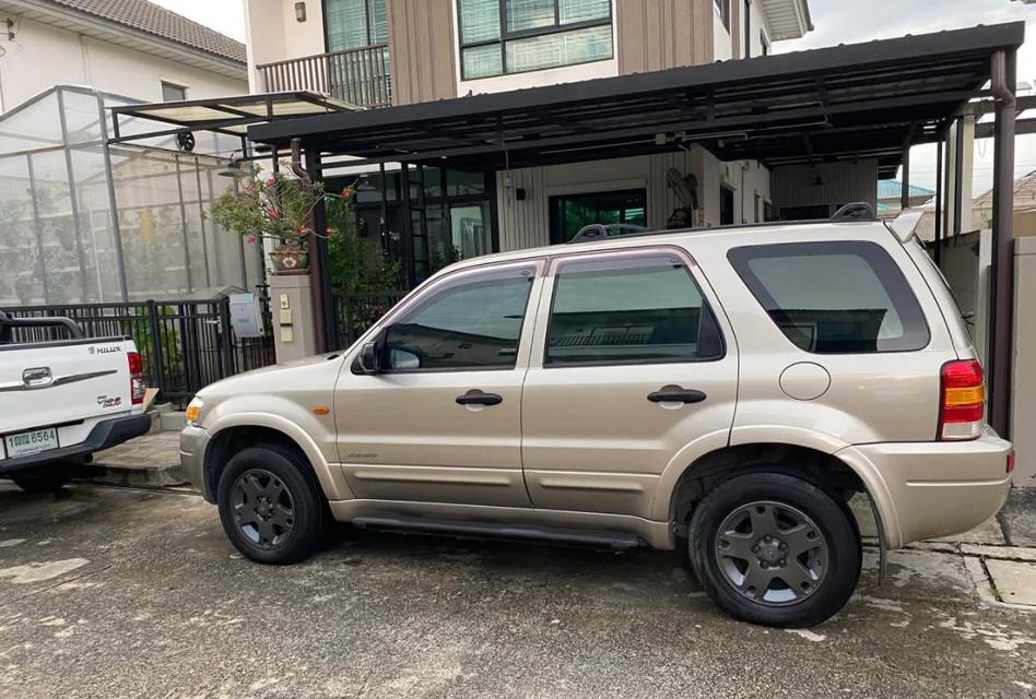 ปล่อยรถ FORD ESCAPE 2.3 XLT 4WD ปี 2004 2