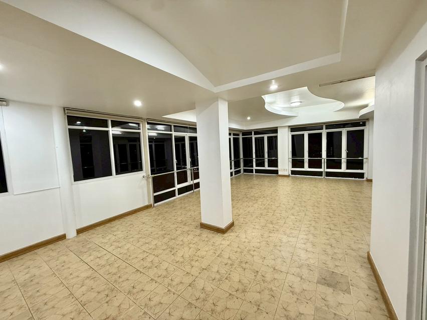 ออฟฟิศสำนักงานให้เช่าอาคารRTSCONDOTEL 5