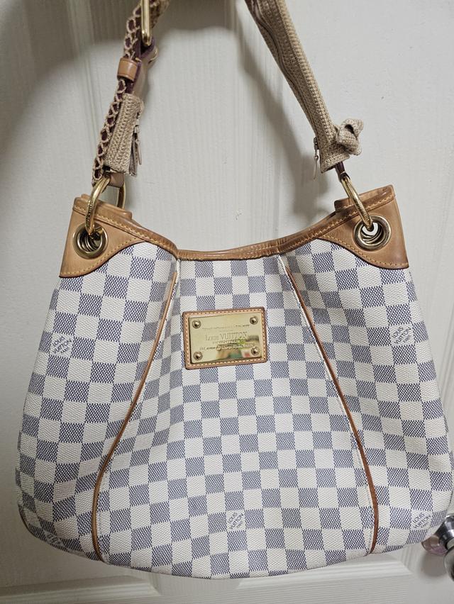 Louis Vuitton รุ่น Damier Azur Galliera PM รูปย่อยที่ 2