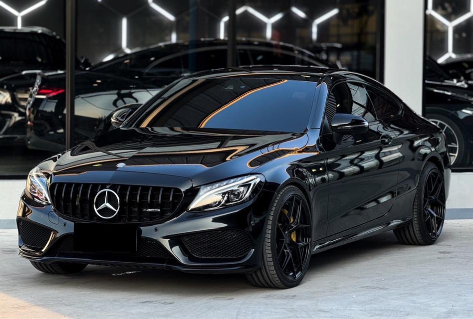 รหัสรถ MCA53 2016 BENZ C250 COUPE AMG DYNAMIC  ชุดแต่งเต็ม  BLACK SERIES