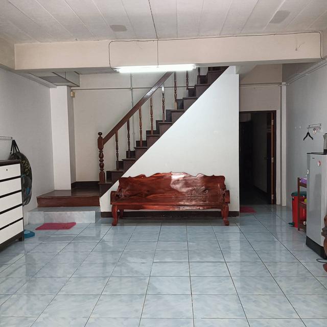 บ้านทาวน์เฮาส์ 2 ชั้น (หลังริม) 8