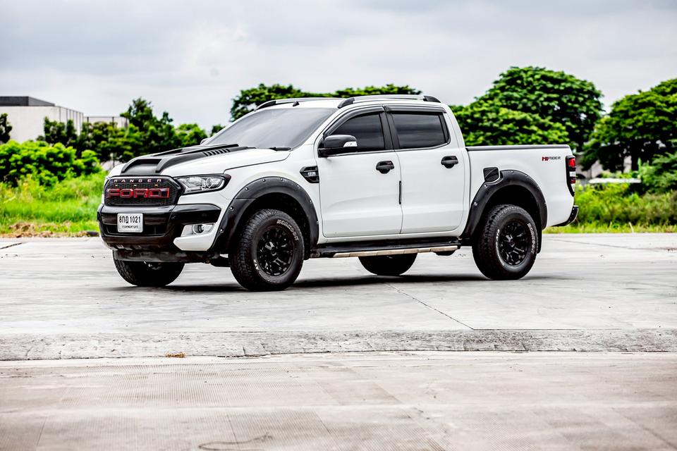 Ford Ranger 2.2 XLT Hi-Lander Double Cab ปี 2019 สีขาว มือเดียวป้ายแดง 10