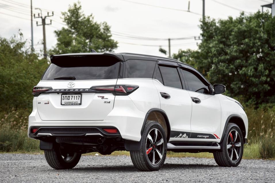 รหัสรถ CBL7117 TOYOTA FORTUNER 2.8 TRD Sportivo [2WD] AT 2019 2