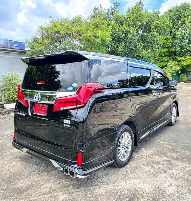 Toyota ALPHARD SRC สีดำ ปี 2021 ไมล์ 48,000 กม.
