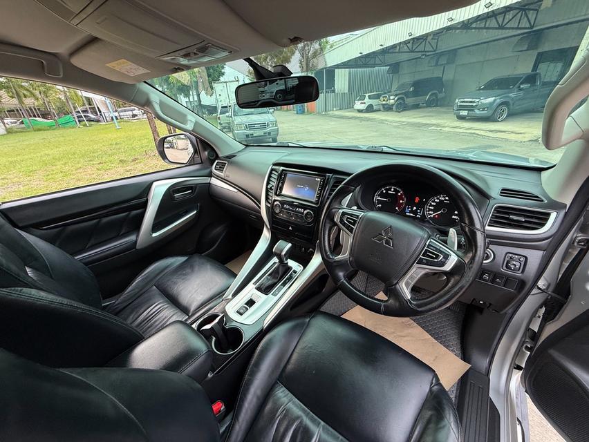 Mitsubishi Pajero 2.4GT ปี16 12