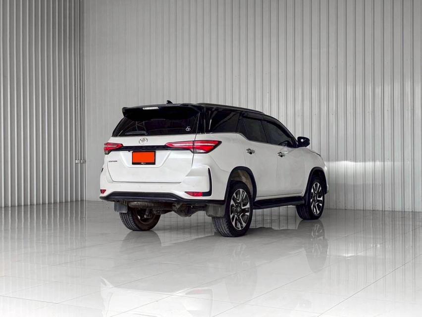 Toyota Fortuner  2.4 Legender ปี 2022 ใหม่มาก ไมล์น้อยสุดๆในตลาด 6