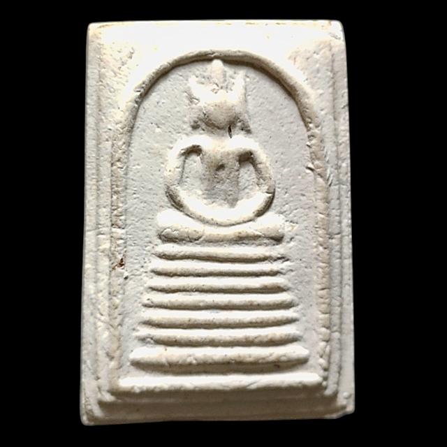 พระสมเด็จ เกศไชโย วัดโล่ห์สุทธาวาส อ่างทอง