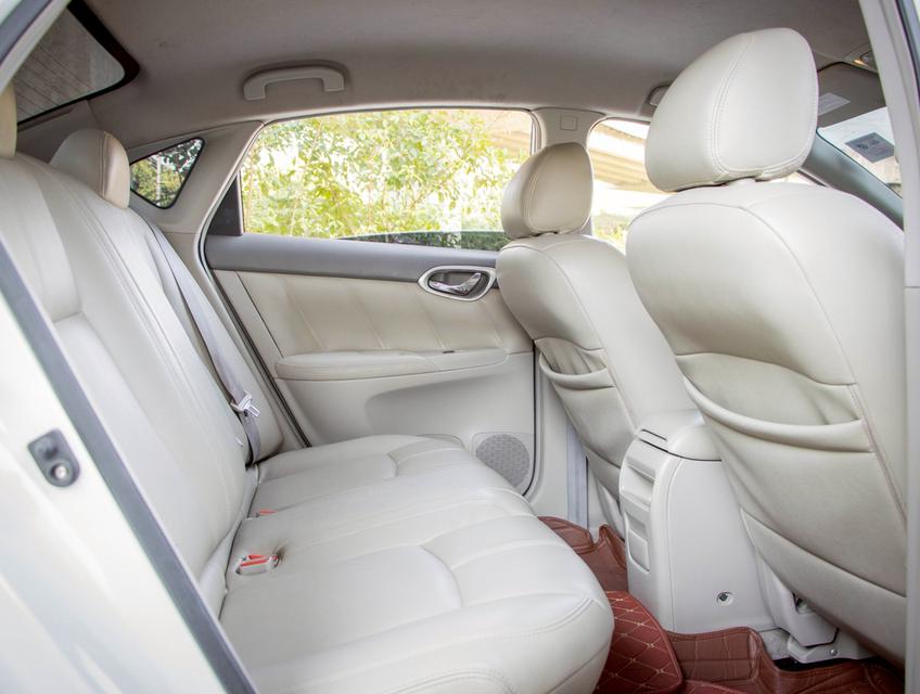 NISSAN SYLPHY 1.6 V ปี 2013 11