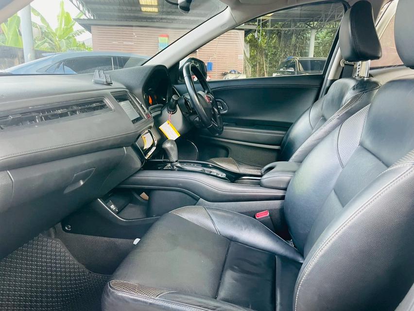 HONDA HRV 1.8 EL SUNROOF ปี 16. 7
