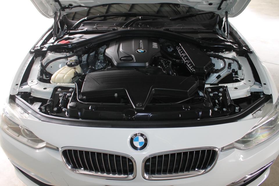 รหัสรถ BM3311 BMW 320d F30 Luxury 2017 10