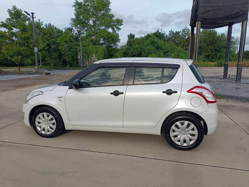(แจ้งรหัสรถ BK5578) Suzuki Swift 1.2GA💥ปี2017💥 รูปย่อยที่ 2