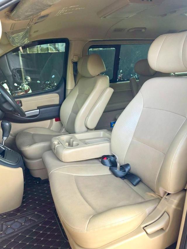 HYUNDAI H-1 2.5 Deluxe สีดำ ปี 2020 ไมล์ 50,000 กม. รูปที่ 7