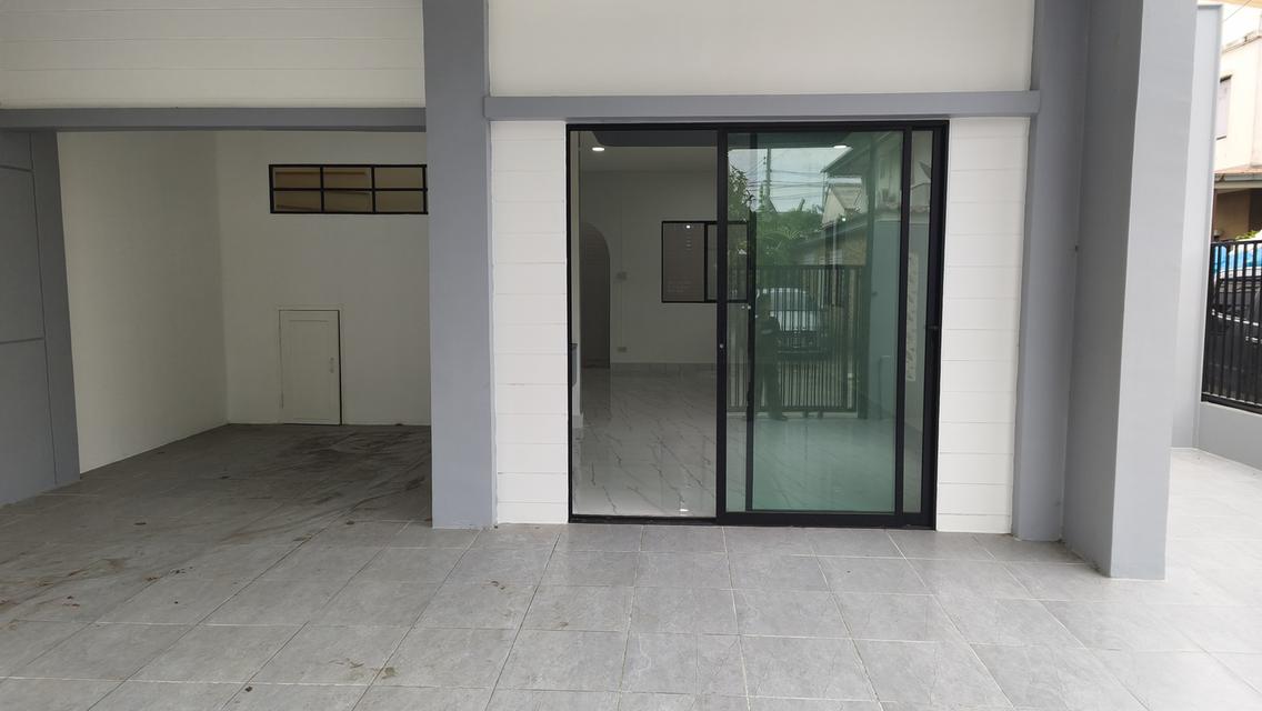 🏡 ขายบ้านทาวน์โฮม/หลังมุม หมู่บ้านพฤกษา 52/2 เนื้อที่กว้าง 26 ตร.ว. ทำเลดี พร้อมเข้าอยู่! 2