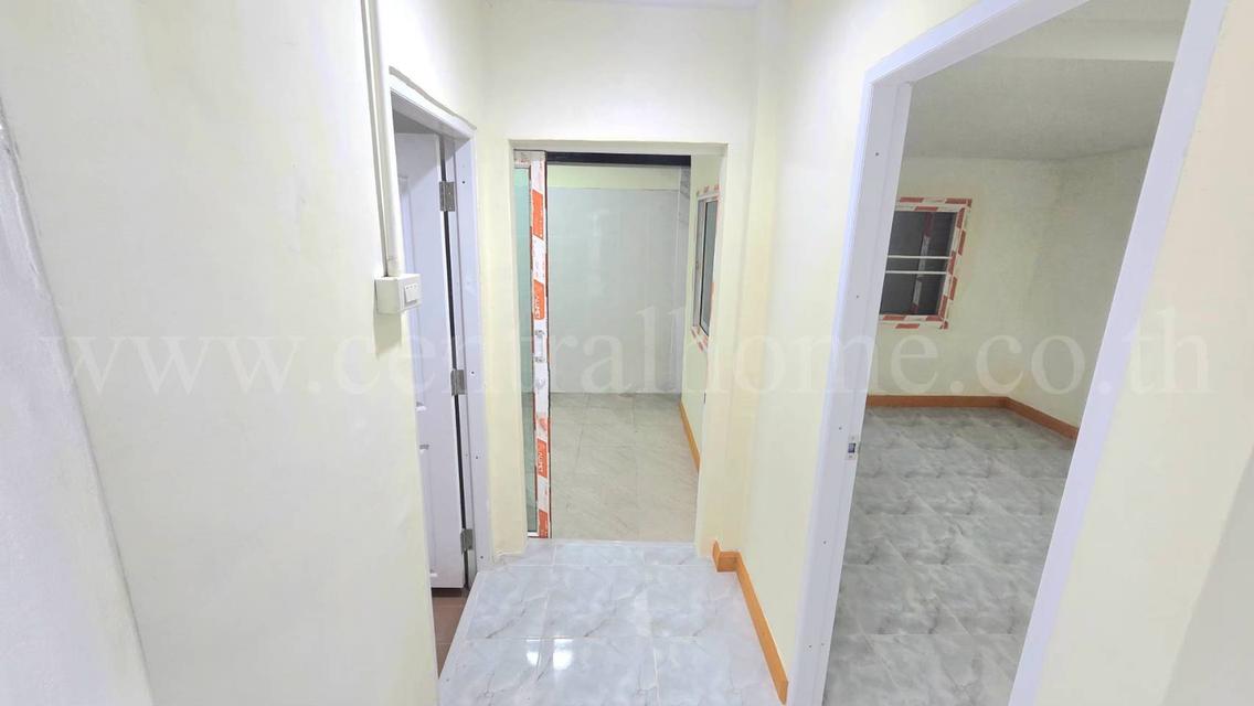 ทาวน์เฮ้าส์ ซอยปากเกร็ด - แจ้งวัฒนะ 35 ใกล้ MRT ศรีรัช 400 เมตร 9