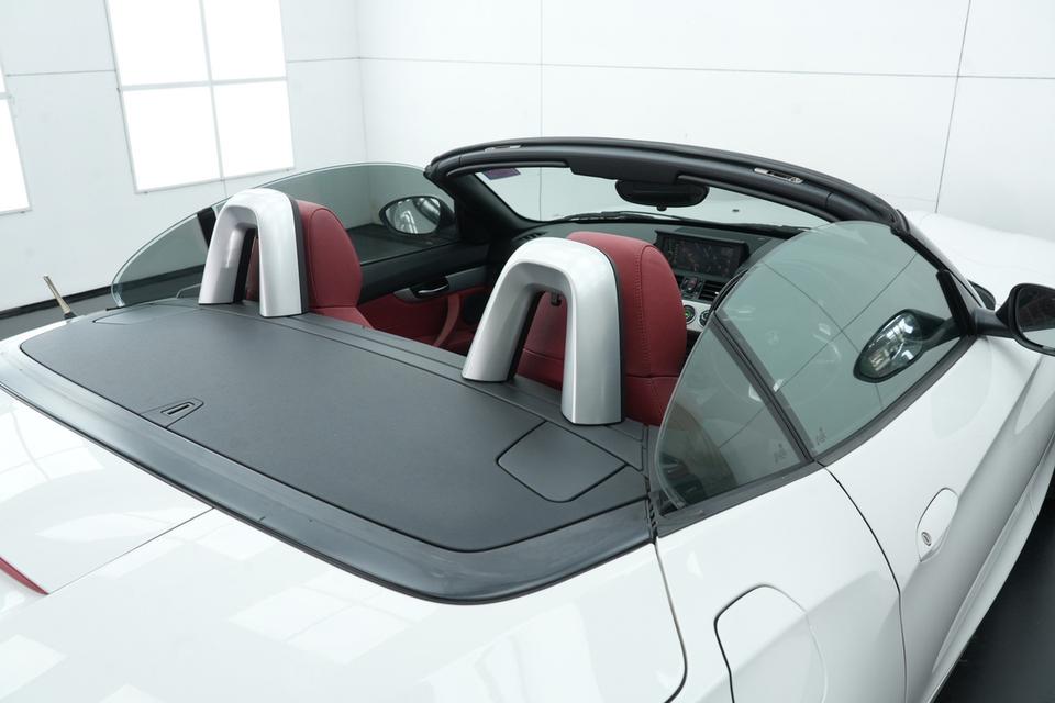 BMW Z4 sDrive23i 2.5 RHD สีขาว รูปที่ 12