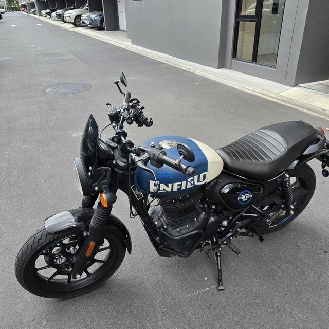 Royal Enfield Hunter 350 2
