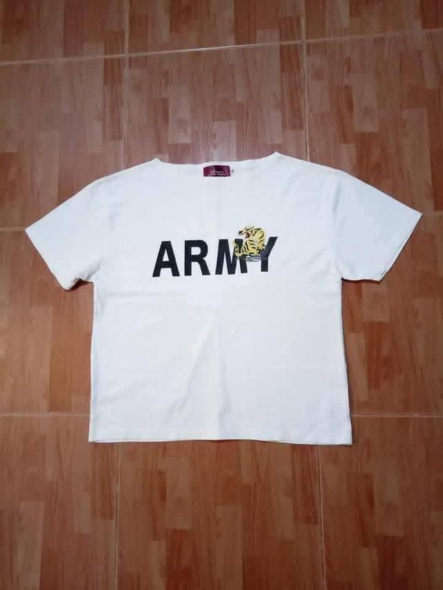 AVIREX เสื้อยืดสกรีน+ปักตัวเสือที่หน้าอก สภาพดี ไม่มีตำหนิขาดรู