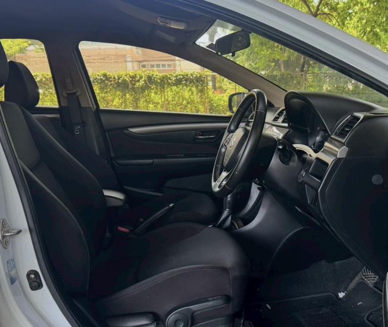 Suzuki Ciaz 1.25 GLX Auto ปี 2016 6