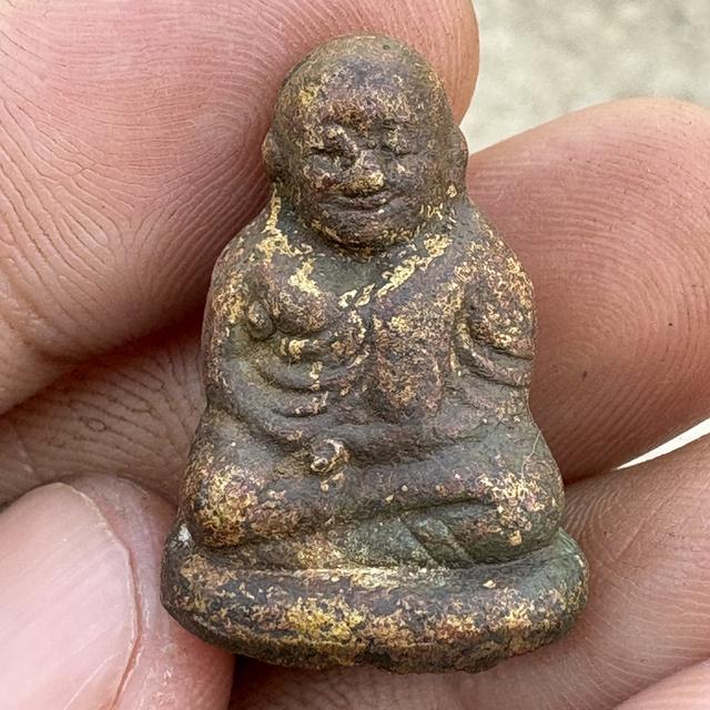 หลวงพ่อเงิน วัดบางคลาน พิมพ์ขี้ตา เก่าถึงยุค