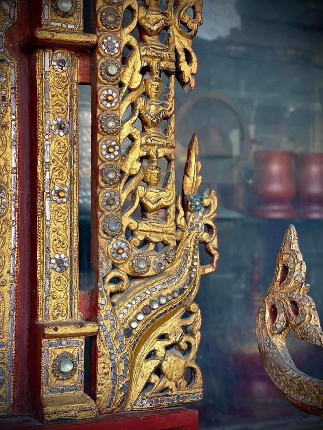 ธรรมมาสก์ล้านนา ธรรมมาสก์โบราณ ธรรมมาสก์ไม้สัก ธรรมมาสก์พระ ชุดใหญ่ 10
