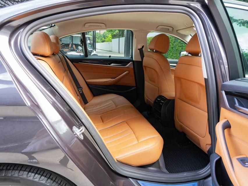 BMW 530e 2.0 G30 Elite Sedan	2019 รูปที่ 12