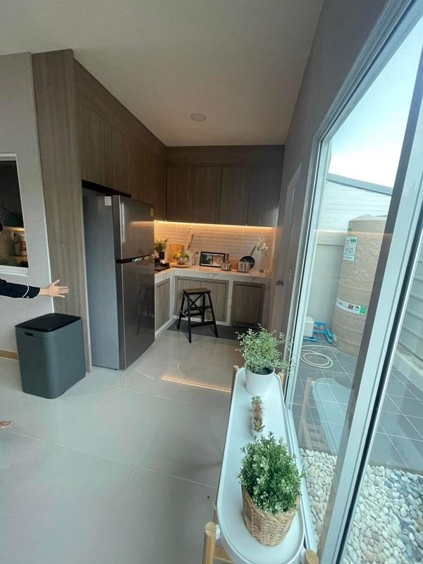 ปล่อยเช่าทาวโฮม2ชั้น ถนนเทิดราชัน เขตดอนเมือง เพียง7นาทีจากสนามบินดอนเมือง พื้นที่ใช้สอยในบ้านมากถึง 122 ตร.ม. 4