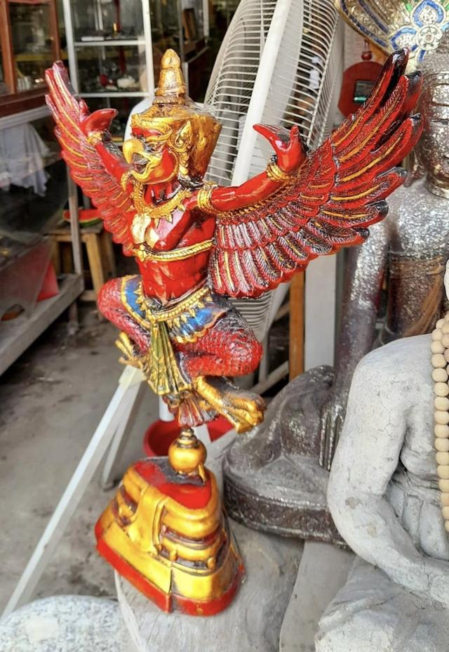 พญาครุฑ องค์ลอย ครุฑตั้งโต๊ะบูชา องค์ใหญ่ ขนาด50ซม