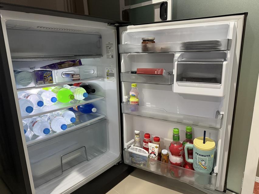 ตู้เย็น Mitsubishi รุ่น MR-FC35ER ขนาด 11.1