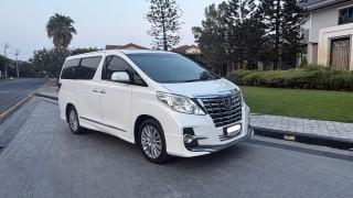 ขายรถ alphard 2013 hydride 2.4 สีขาว
