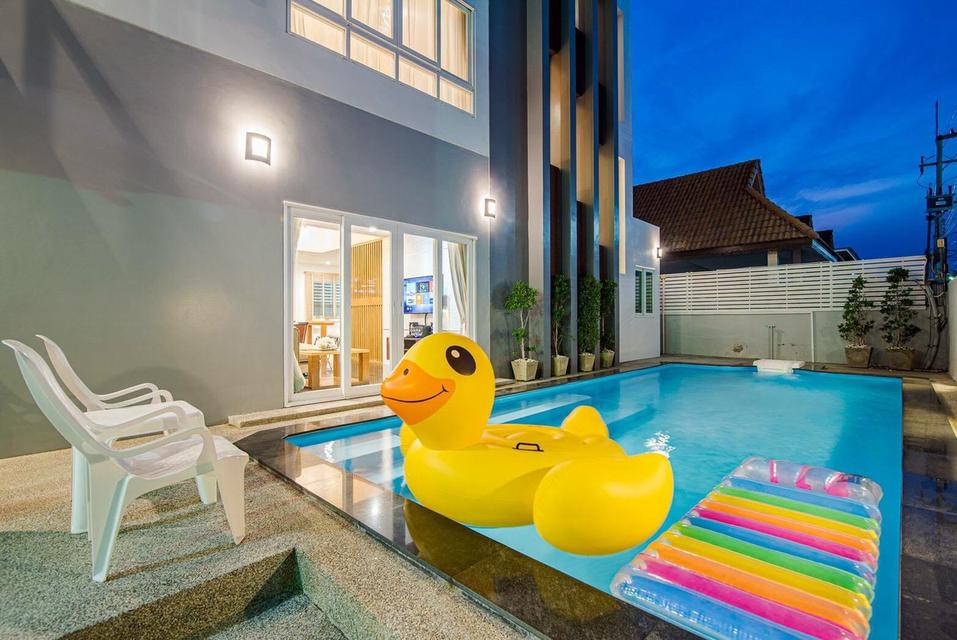 ที่พักติดทะเลชะอำ เดอะ โอลิเวีย บีช แอนด์ สกาย พูล วิลล่า ที่พักสำหรับ 20 ท่าน