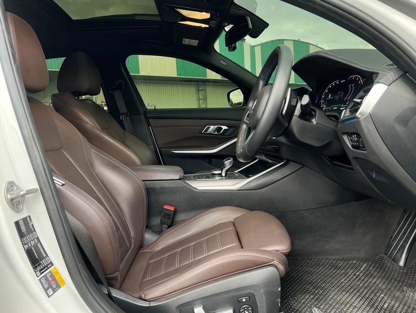 BMW 330e M Sport G20 ปี 2020 รูปที่ 17