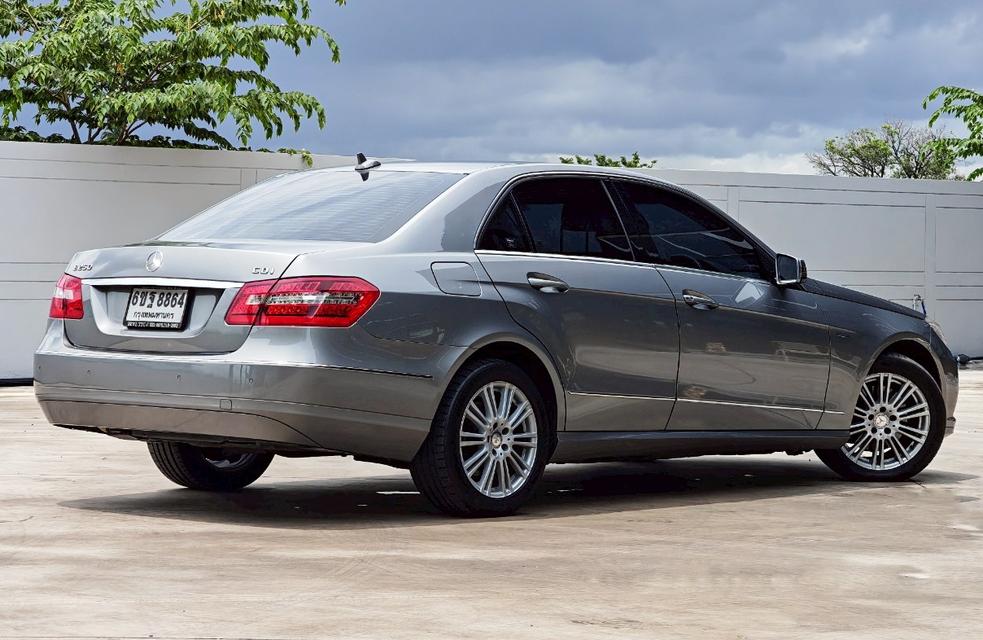 BENZ E250 CDI 2.2  13