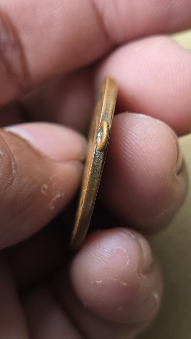 เหรียญหลวงพ่อหรุ่น เก้ายอด 3