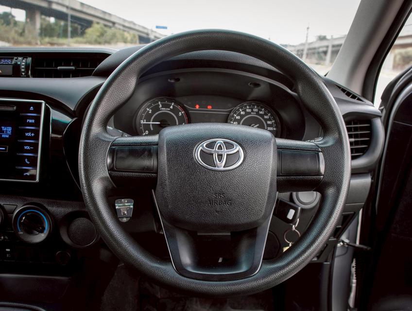 TOYOTA REVO 2.4 J PLUS SMARTCAB ปี2017เครื่อง+ช่วงล่างแน่น พร้อมใช้งาน 6