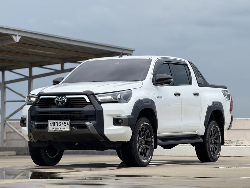 TOYOTA Hilux Revo Rocco 2.4 Prerunner Double Cab 2WD ปี 2023