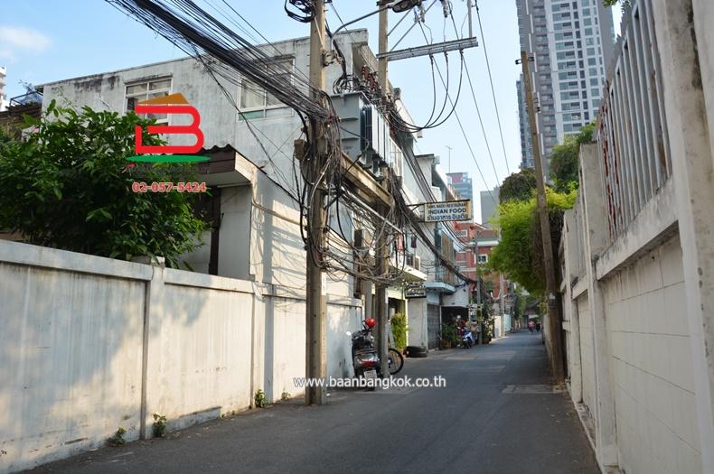ที่ดิน ซอยสีลม 11 เนื้อที่ 230 ตรว. ใกล้มูลนิธิตระกูลหว่อง ถนนสีลม แขวงสาทร เขตบางรัก กรุงเทพมหานคร 3